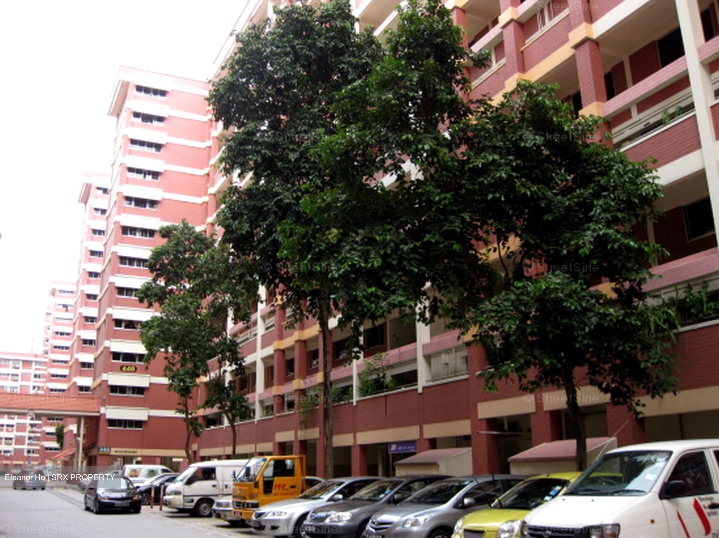 Blk 446 Hougang Avenue 8 (Hougang), HDB Executive #558829341